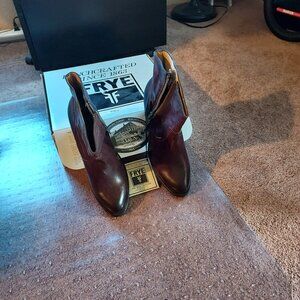 Women's Frye Boots - Size 9-1/2 M -Cordovan Color